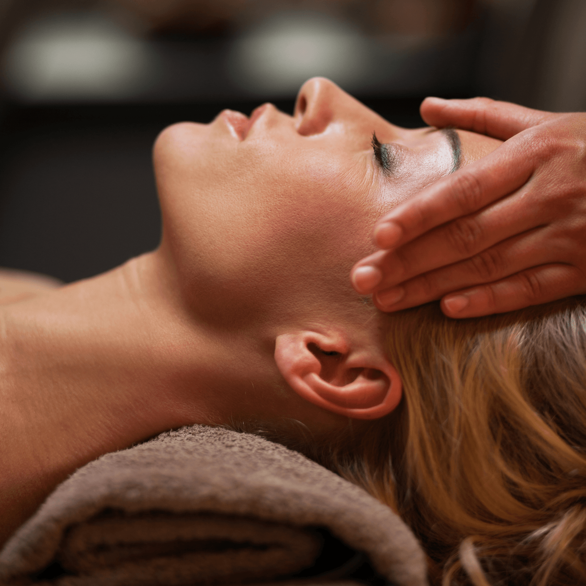 Masaža obraza in glave