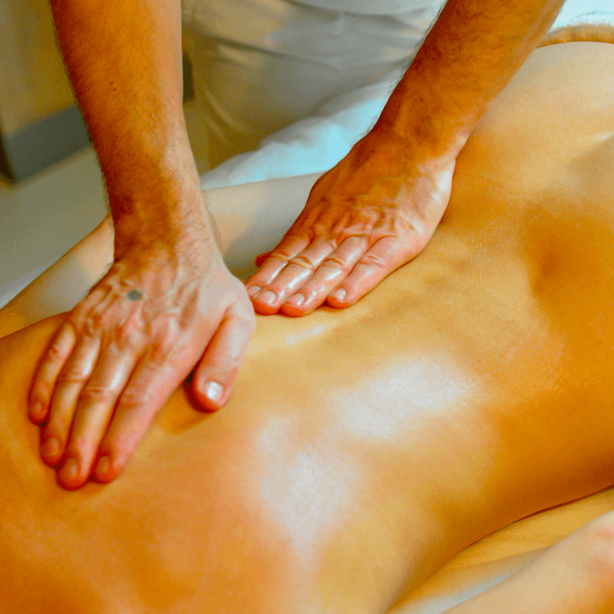 Klinična aromaterapevtska masaža “Relaxing”